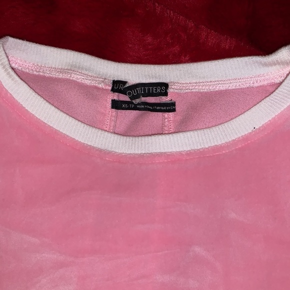 Urban Outfitters Pink Velour Crop Top - Picture 2 of 3